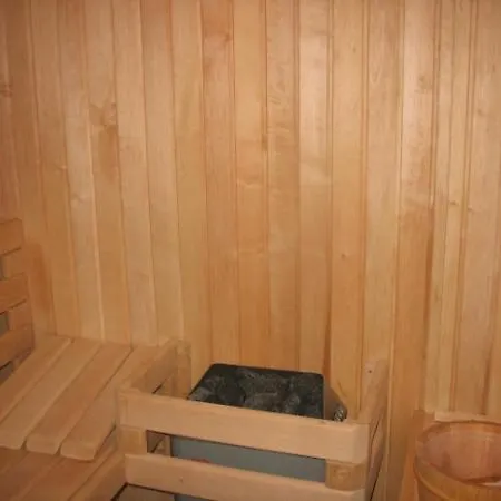 4 Pory Roku Apartment *