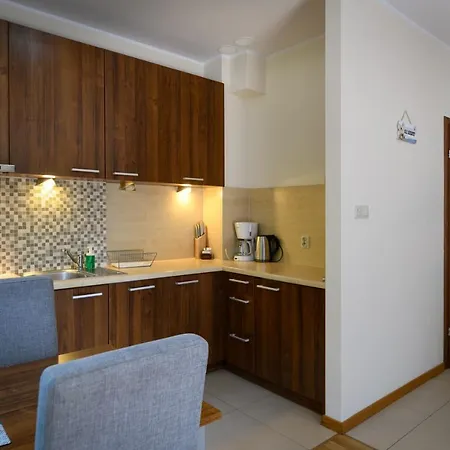 4 Pory Roku Apartment *