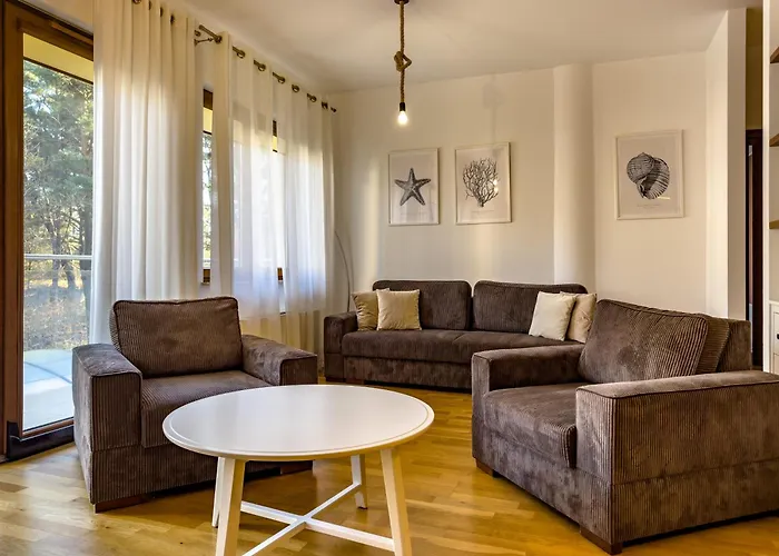 4 Pory Roku Jastrzębia Góra